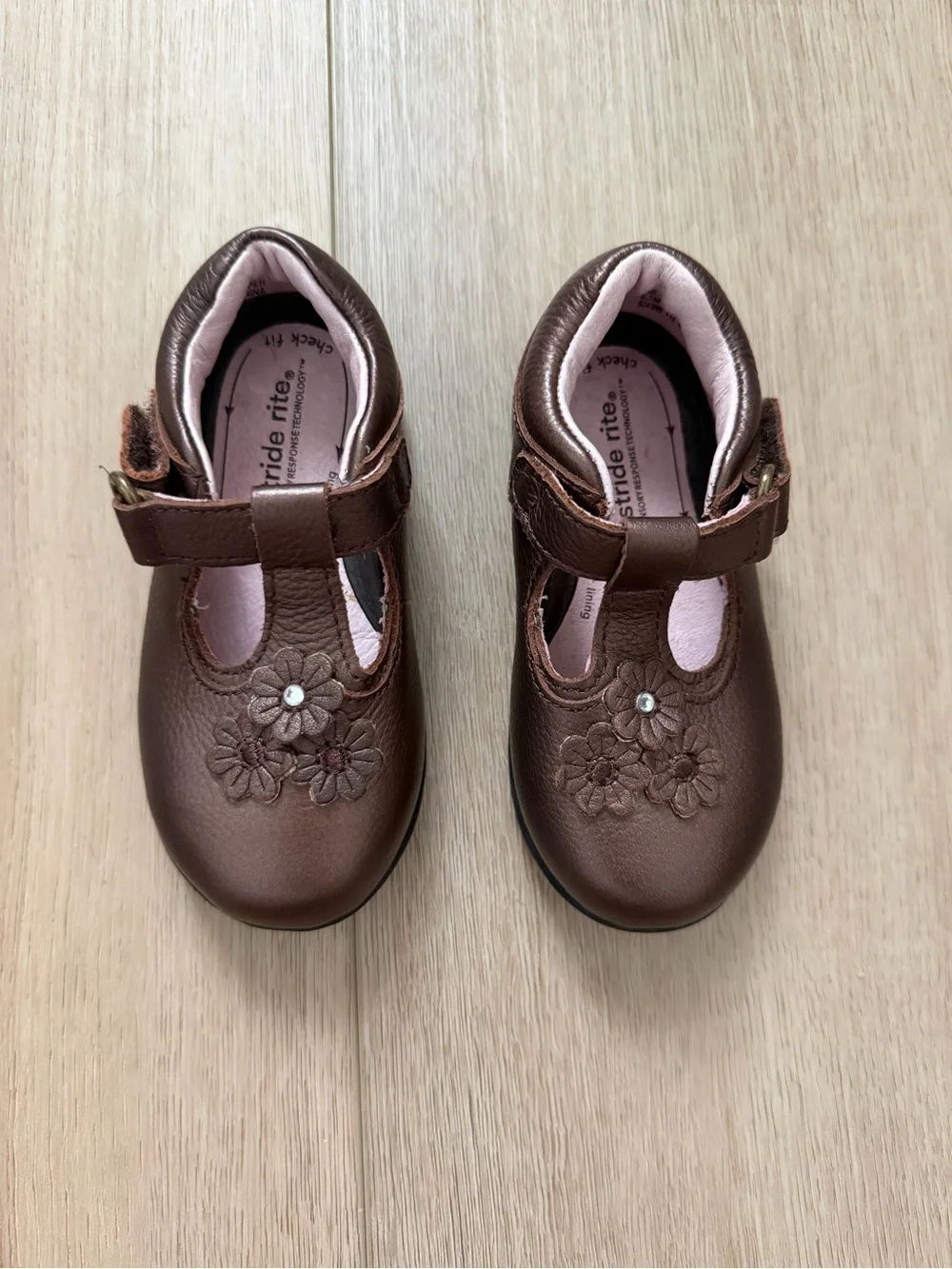Stride Rite Bronze/Tan Girls' Floral Mary Jane Shoes